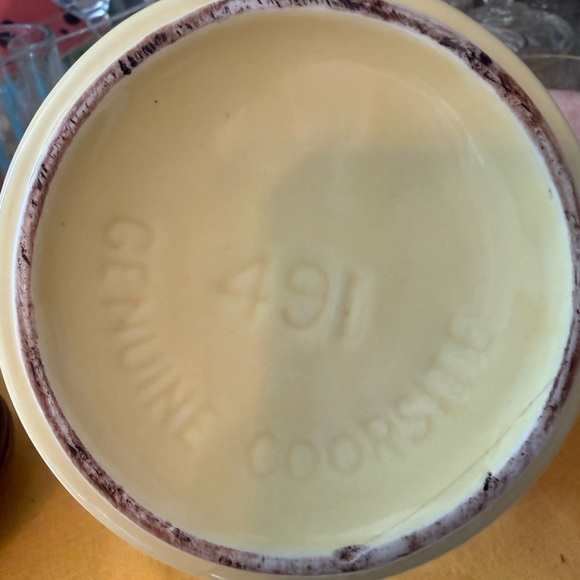 Vintage Coorsite Teapot - Picture 7 of 10